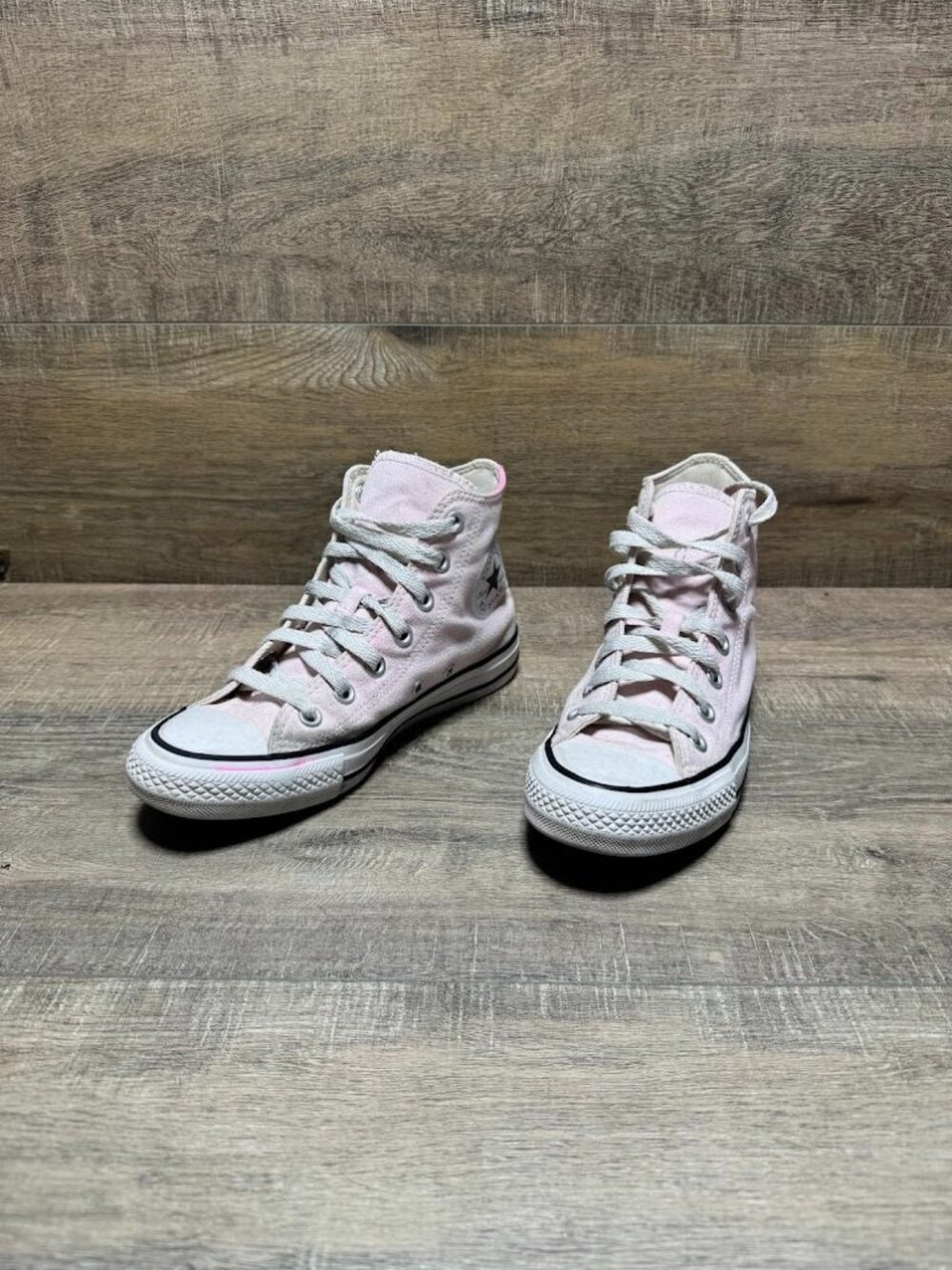 Converse Light Pink Canvas High Top Sneakers Women's Size 6.5